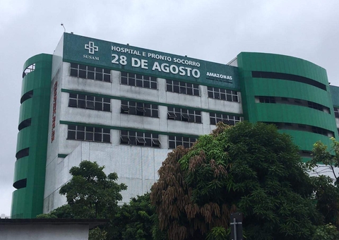 Mulher é esfaqueada pelo ex-companheiro na frente dos filhos em Manaus