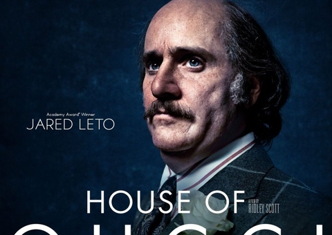 Jared Leto aparece irreconhecível nos novos cartazes de House of Gucci