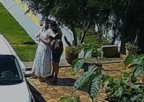 Vídeo mostra advogada abraçando ex-sogro antes matá-lo envenenado