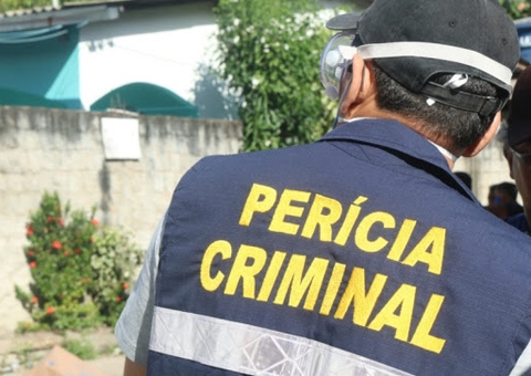 Adolescente morre ao levar dois tiros na cabeça em beco de Manaus