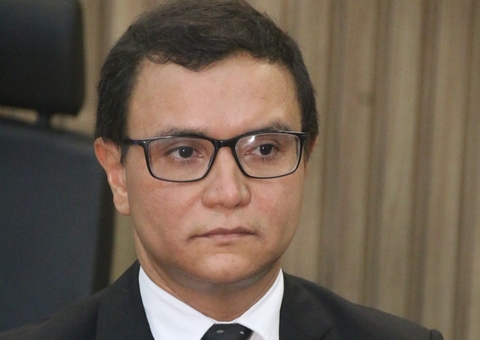 Homem é preso por tentar matar vítima que negou pagar bebida para ele no Coroado