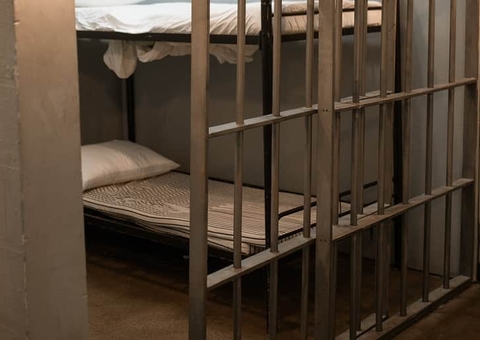 Homem é condenado a mais de 16 anos de prisão pela morte do próprio pai