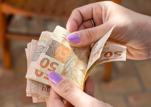 Crédito consignado para beneficiários de programas sociais segue para sanção