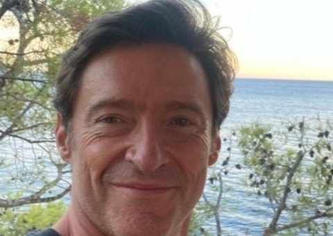 Hugh Jackman testa positivo para Covid-19 e se afasta dos palcos da Broadway