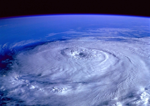 Imagens compartilhada mostra a violência do furacão Ida vista do Espaço