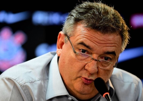 Palmeiras rebate fala de ex-presidente do Corinthians sobre Abel Ferreira