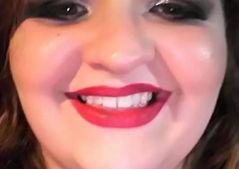 Mulher morre eletrocutada por lavadora de alta pressão enquanto lavava calçada de casa