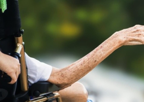 Curso de Cuidador Informal de Idosos é oferecido em Manaus