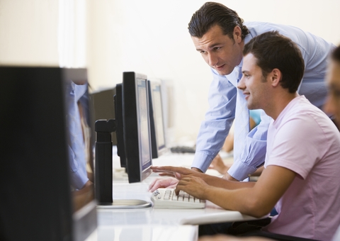 IEL abre 67 vagas para estágio em Manaus