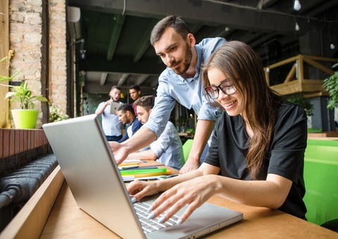 IEL Amazonas abre vagas para estágio e emprego com salários de até R$ 1,8 mil