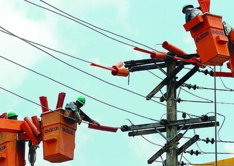 Dez bairros de Manaus ficam sem energia nesta segunda-feira