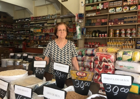 Feirantes tradicionais têm receitas de sucesso para se manter na atividade