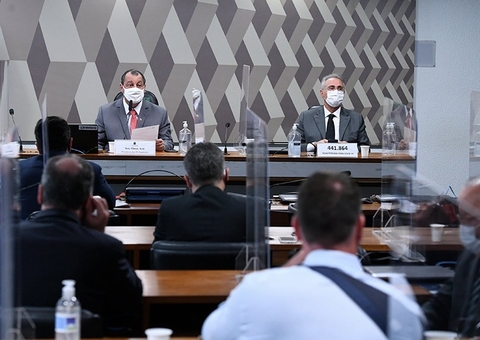 CPI da Covid vota convocação de governadores e prefeitos nesta quarta