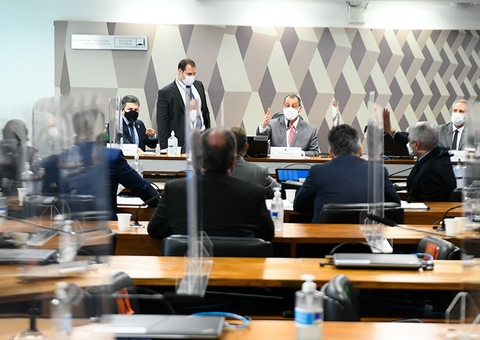 CPI da Covid vai ouvir especialistas contra e a favor do uso da cloroquina 