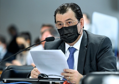 Senador Eduardo Braga destina R$ 133 milhões ao combate à covid no Amazonas