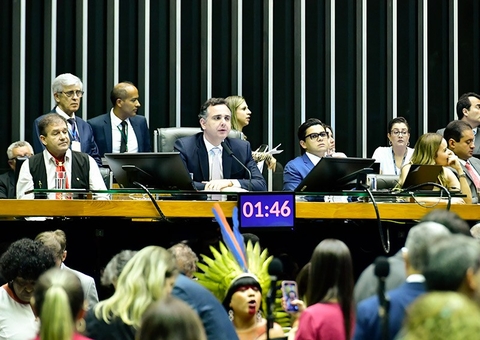 Congresso derruba veto ao marco temporal para terras indígenas