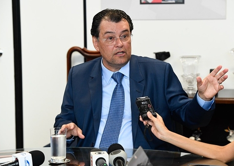 Senador quer aprovar reforma tributária na CCJ e no Plenário até novembro