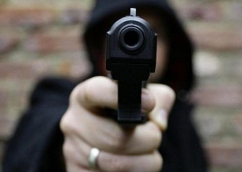 Comerciante leva tiro no pescoço e morre durante assalto em Manaus