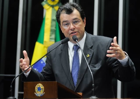 Braga alerta para irregularidade na instalação de medidores em Manaus