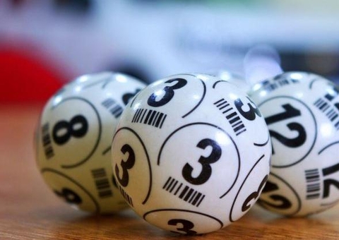 Mega-Sena sorteia dezenas do concurso 2505; confira