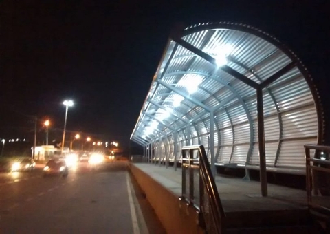 Homem morre ao ser atropelado na Avenida das Torres