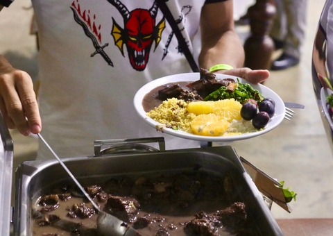 GACC comemora 25 anos com feijoada beneficente em Manaus