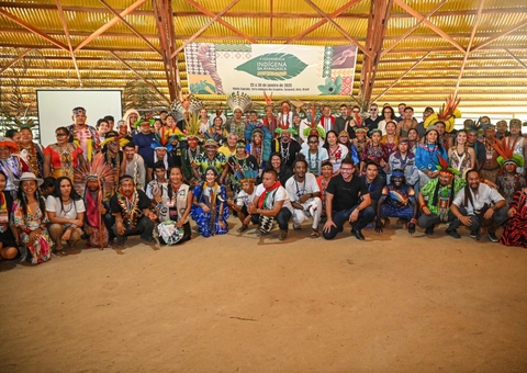 Regulamentação do uso da ayahuasca é debatida por indígenas no Acre