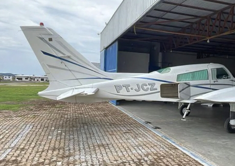 FAB faz buscas por avião que caiu em Manicoré