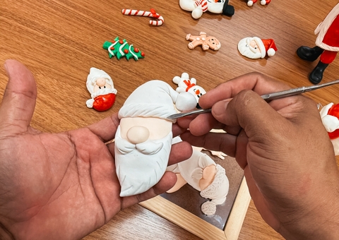 Sesc prorroga inscrições para oficina gratuita de itens natalinos em biscuit