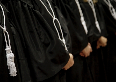 TJAM lança edital de concurso com 26 vagas para juiz substituto