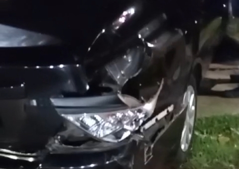 Motorista fica gravemente ferido em acidente em Manaus