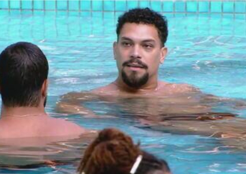 Vinicius volta a chamar Maike de planta após o Sincerão 