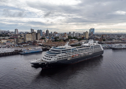 Navio Azamara Journey visita pela primeira vez o Amazonas