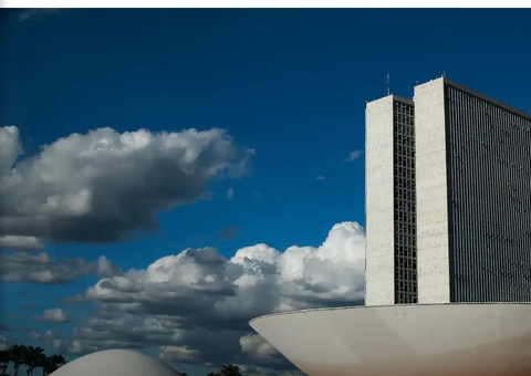 Câmara aprova projeto que resgata emendas canceladas e restos a pagar desde 2019