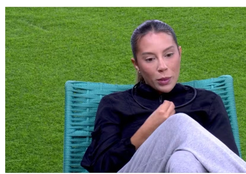 Renata detona João Pedro durante conversa com Maike