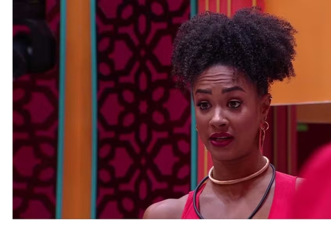 Eva e Aline discutem: 'Querendo o protagonismo que não teve o jogo inteiro’