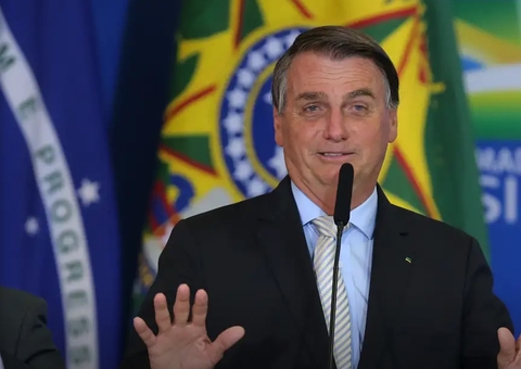 Defesa de Bolsonaro mantém relação dúbia com delação de Cid ao contestar trama golpista