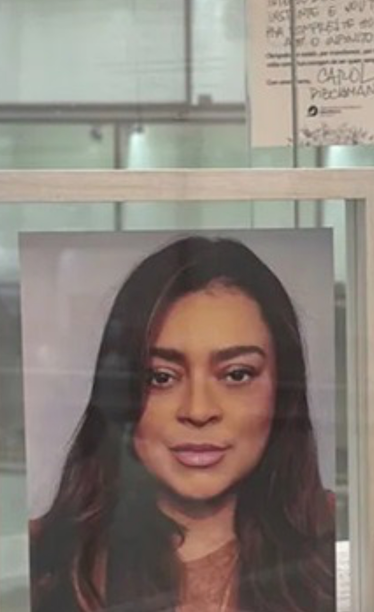 Família homenageia Preta Gil com estátua e divide cinzas com amigos