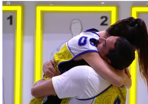 Vitória Strada vence prova do líder 