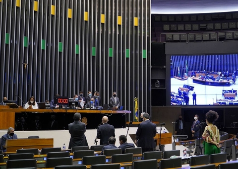 Câmara aprova, em primeiro turno, texto-base da PEC Emergencial