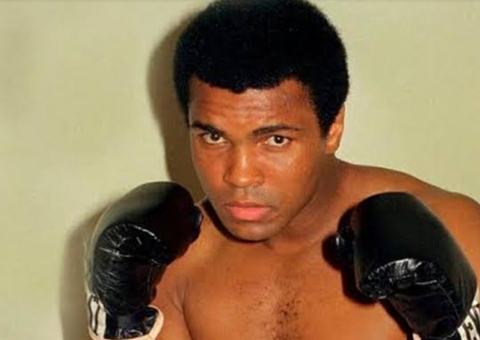 Cinturão de Muhammad Ali é arrematado por mais de R$ 33 milhões