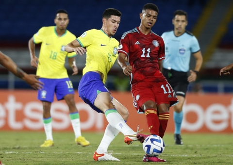 Relatório da Fifa aponta que Brasil é o maior exportador jogadores no mundo