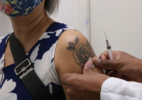 Brasil tem 22,8 mil novos casos de Covid e 173 mortes em 24 horas