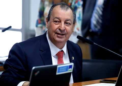 Omar Aziz é um dos nomes cotados para assumir presidência do Senado 