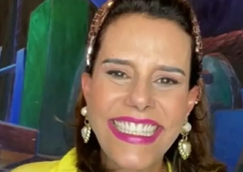 Narcisa diz que já tomou banho de champanhe: 'Tirar o mau-olhado'