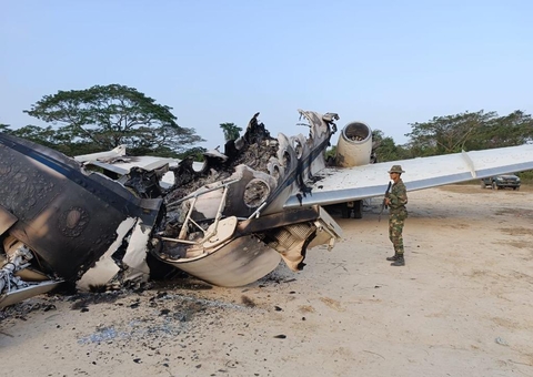 Venezuela derruba avião que entrou no país sem permissão