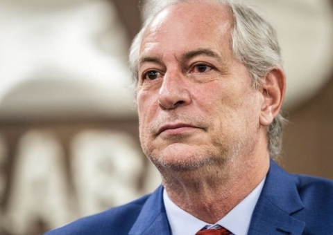 Justiça autoriza arrombamento da casa de Ciro Gomes por dívida não paga 