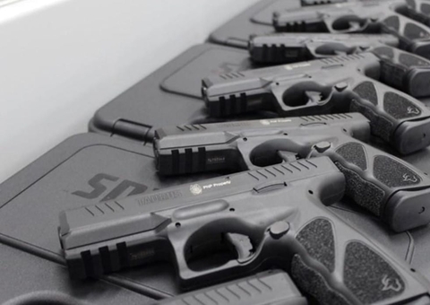 Fábricas de armas decretam férias coletivas para sobreviver a tarifaço