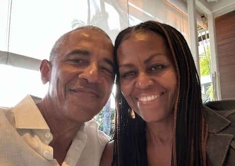 Barack Obama faz piada sobre rumores de crise de casamento 