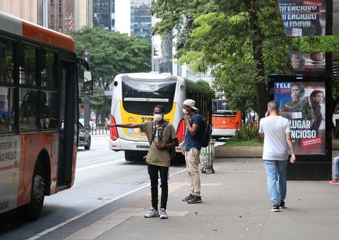 Covid-19: Brasil tem 8.195 casos e 62 mortes em 24 horas